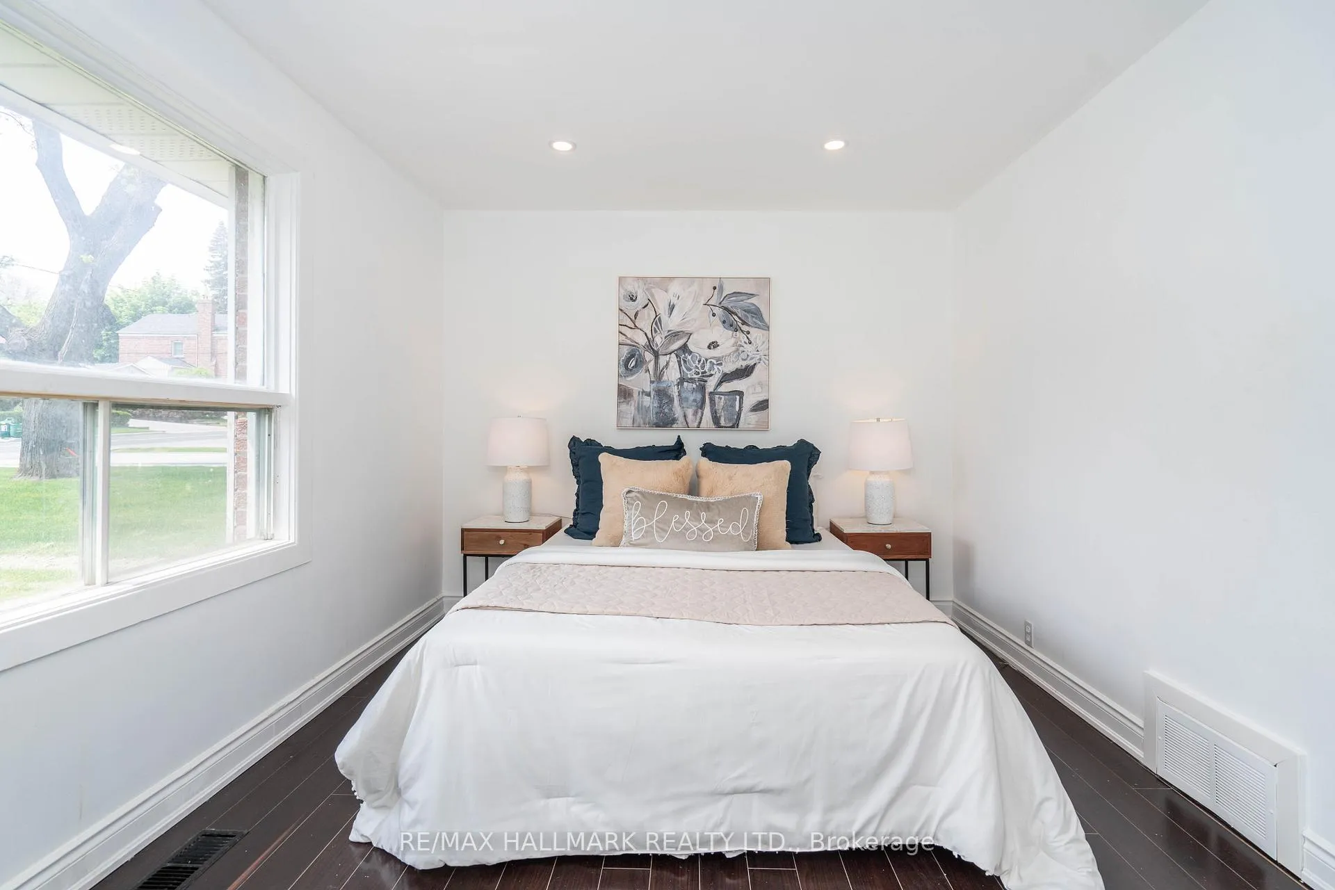 Photo 20 of 104 Highland Park Boulevard, Markham, Grandview — HOMEH