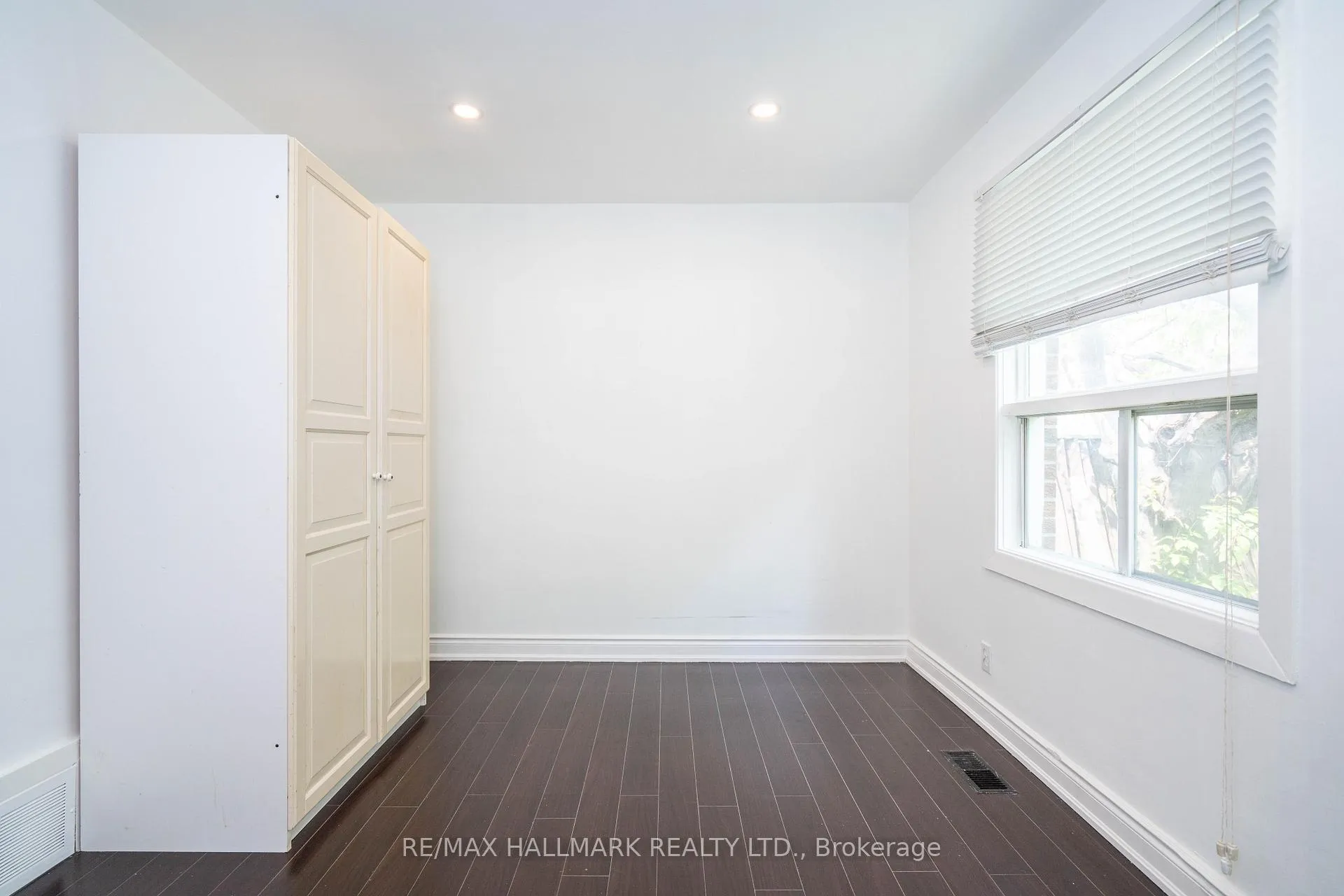 Photo 23 of 104 Highland Park Boulevard, Markham, Grandview — HOMEH