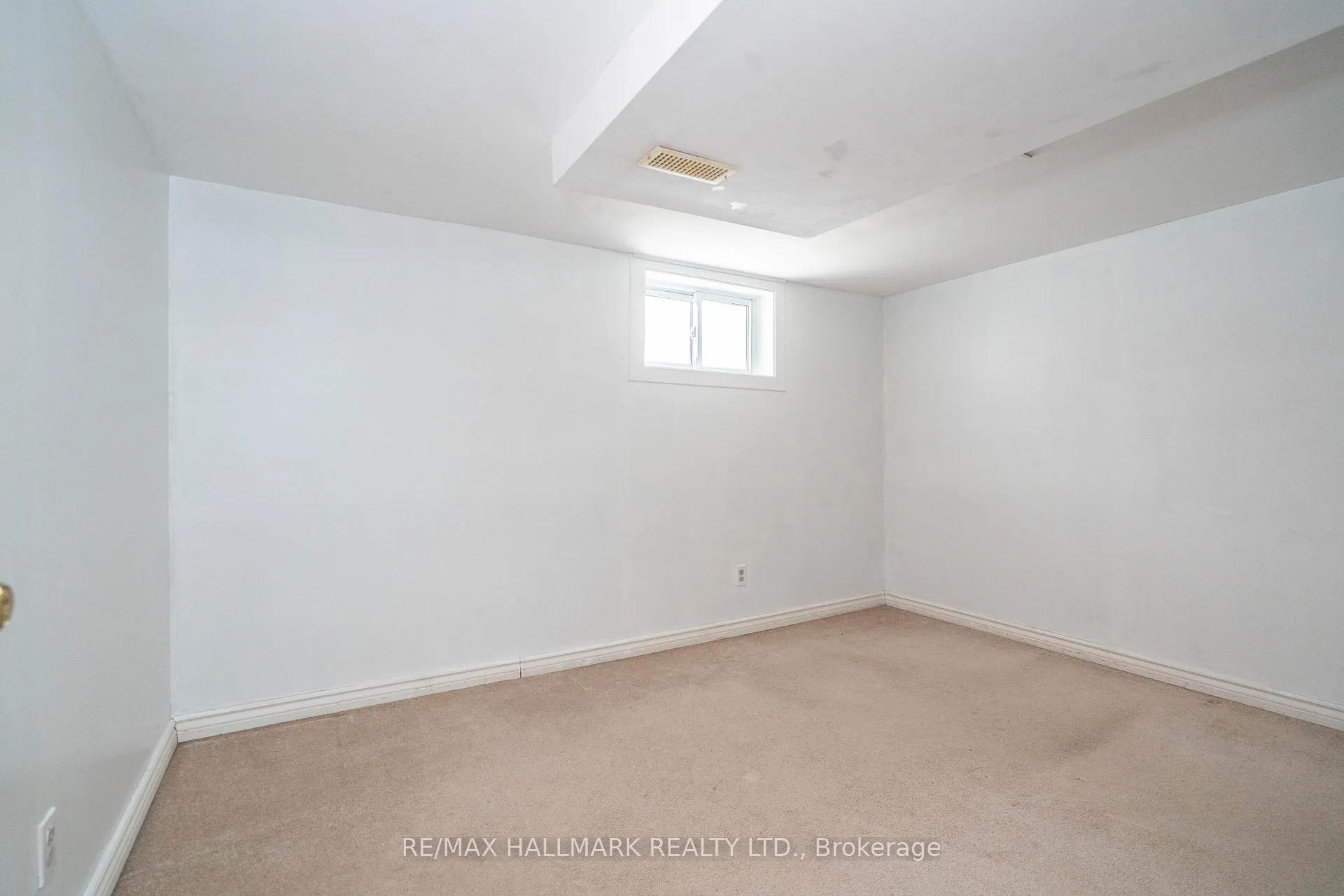 Photo 25 of 104 Highland Park Boulevard, Markham, Grandview — HOMEH