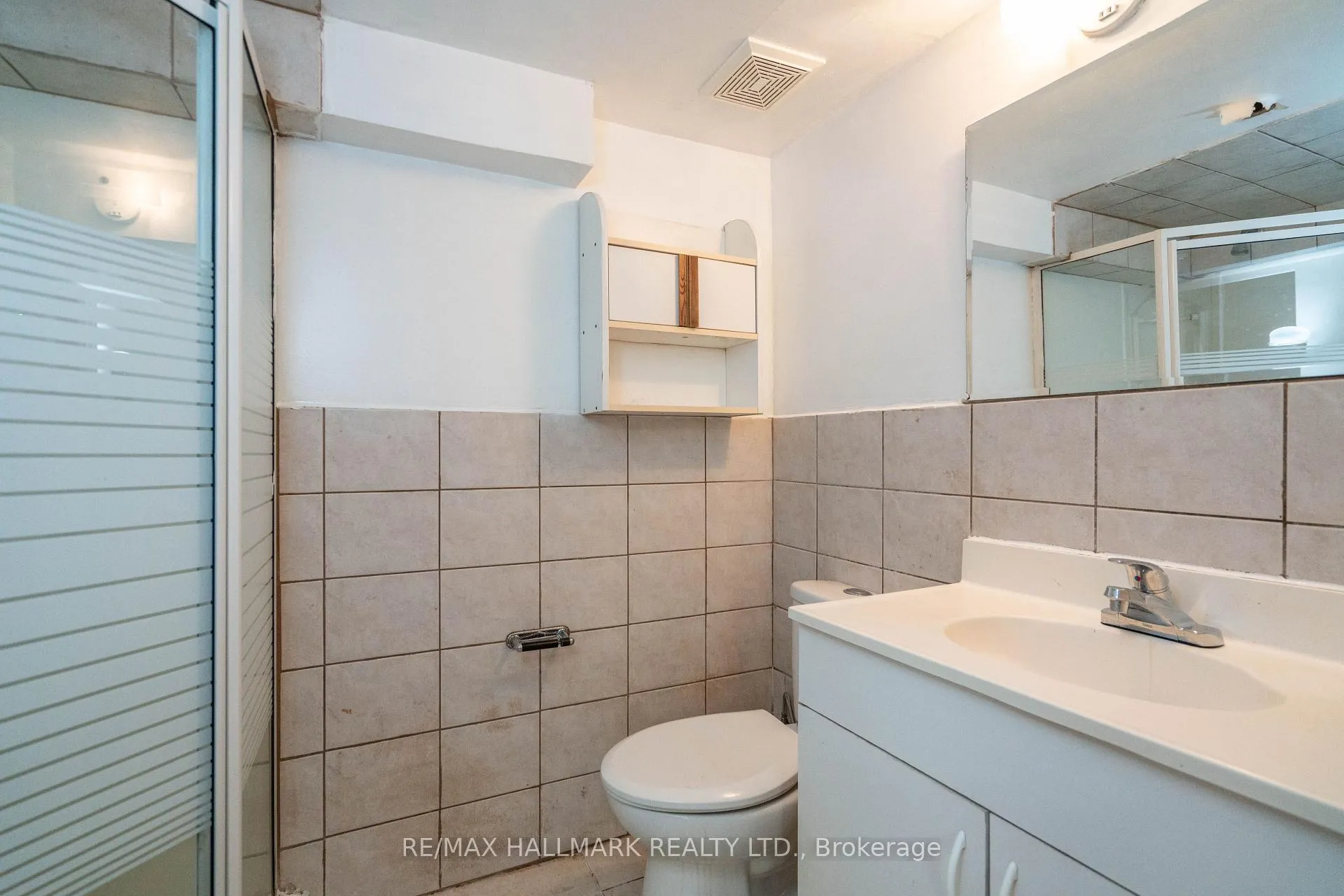 Photo 26 of 104 Highland Park Boulevard, Markham, Grandview — HOMEH