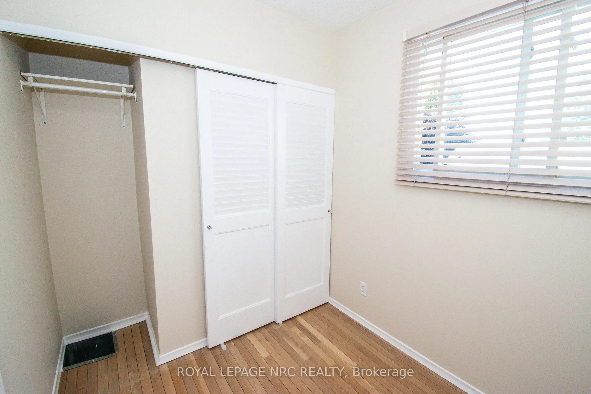 Photo 22 of 6561 Bellevue Street, Niagara Falls, Morrison — HOMEH