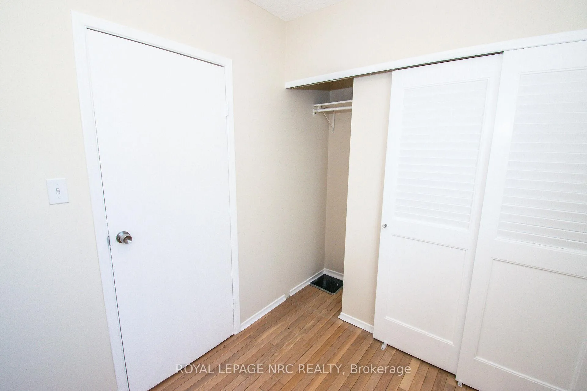 Photo 23 of 6561 Bellevue Street, Niagara Falls, Morrison — HOMEH