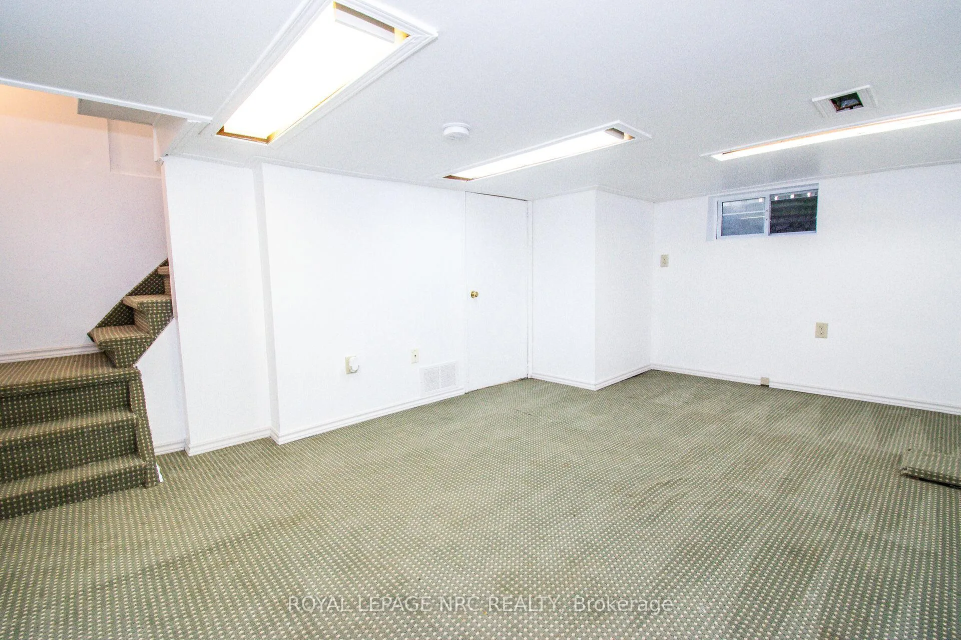 Photo 27 of 6561 Bellevue Street, Niagara Falls, Morrison — HOMEH