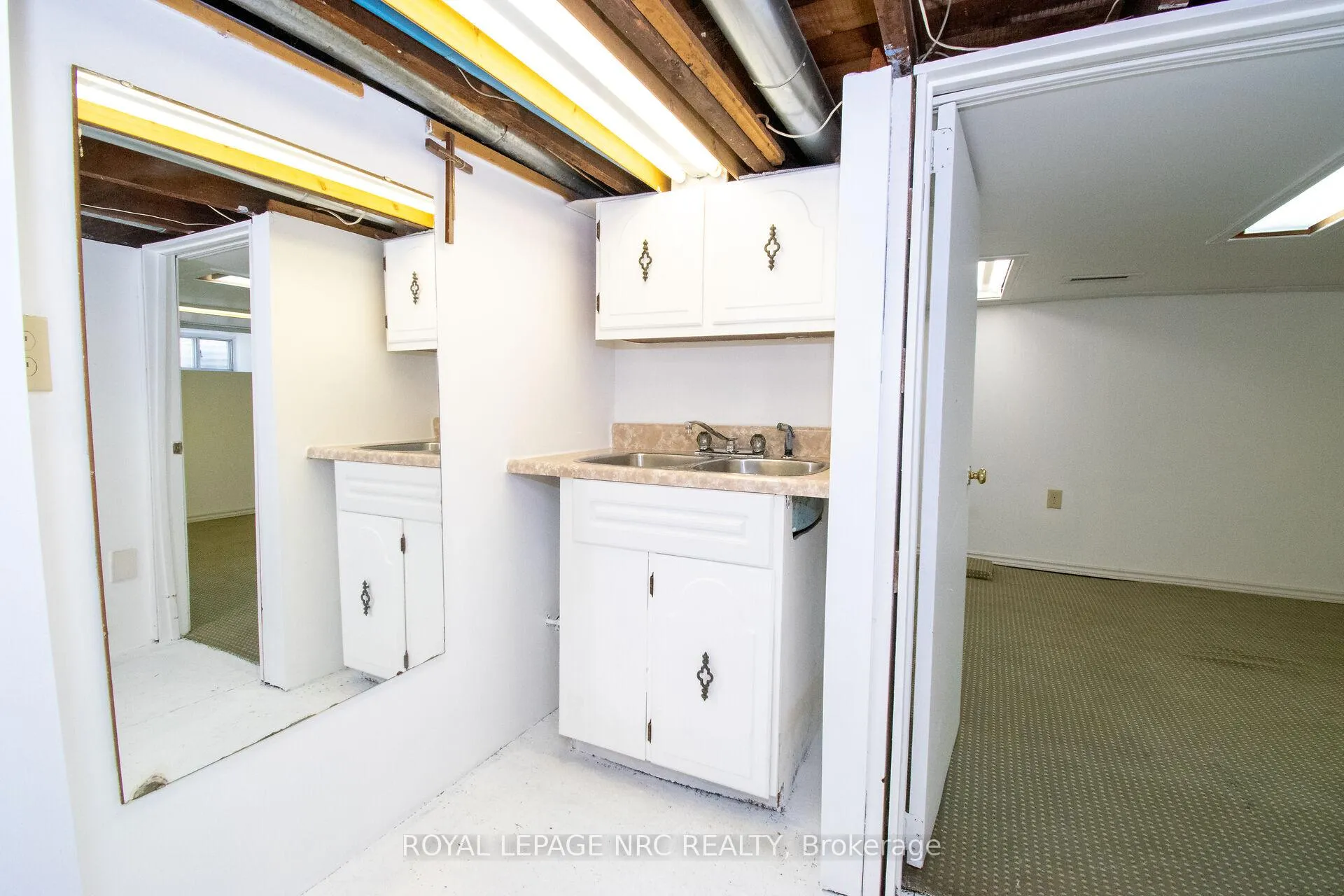 Photo 30 of 6561 Bellevue Street, Niagara Falls, Morrison — HOMEH