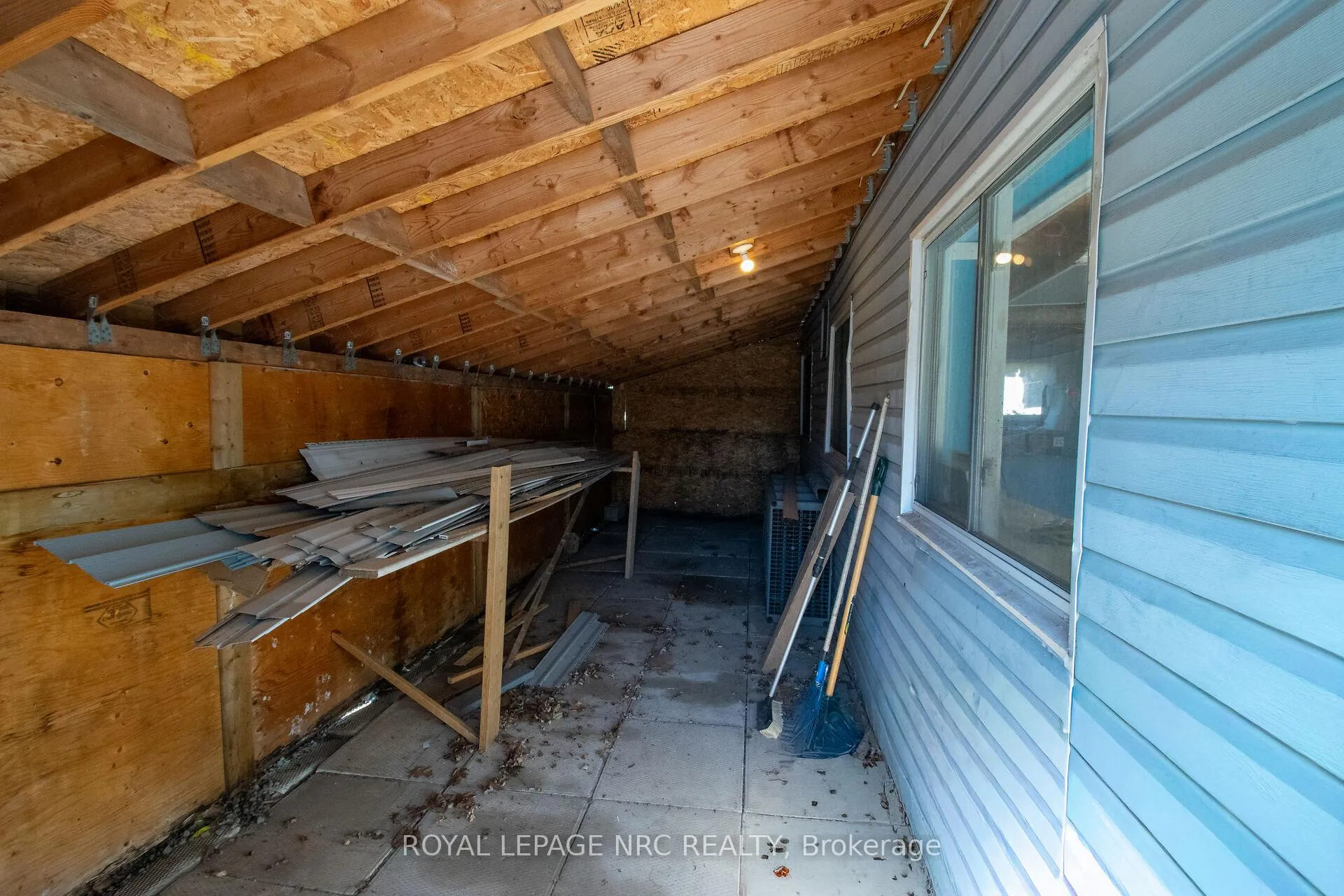 Photo 37 of 6561 Bellevue Street, Niagara Falls, Morrison — HOMEH