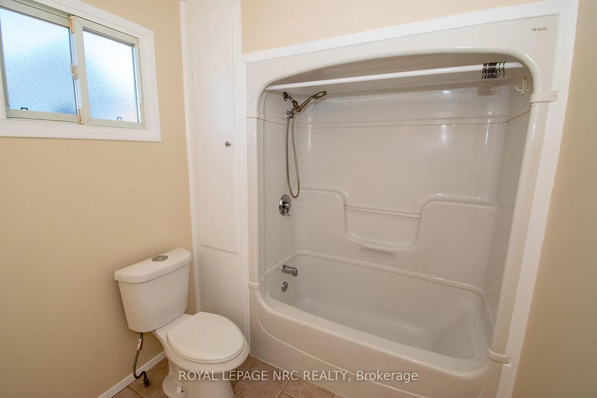 Photo 39 of 6561 Bellevue Street, Niagara Falls, Morrison — HOMEH
