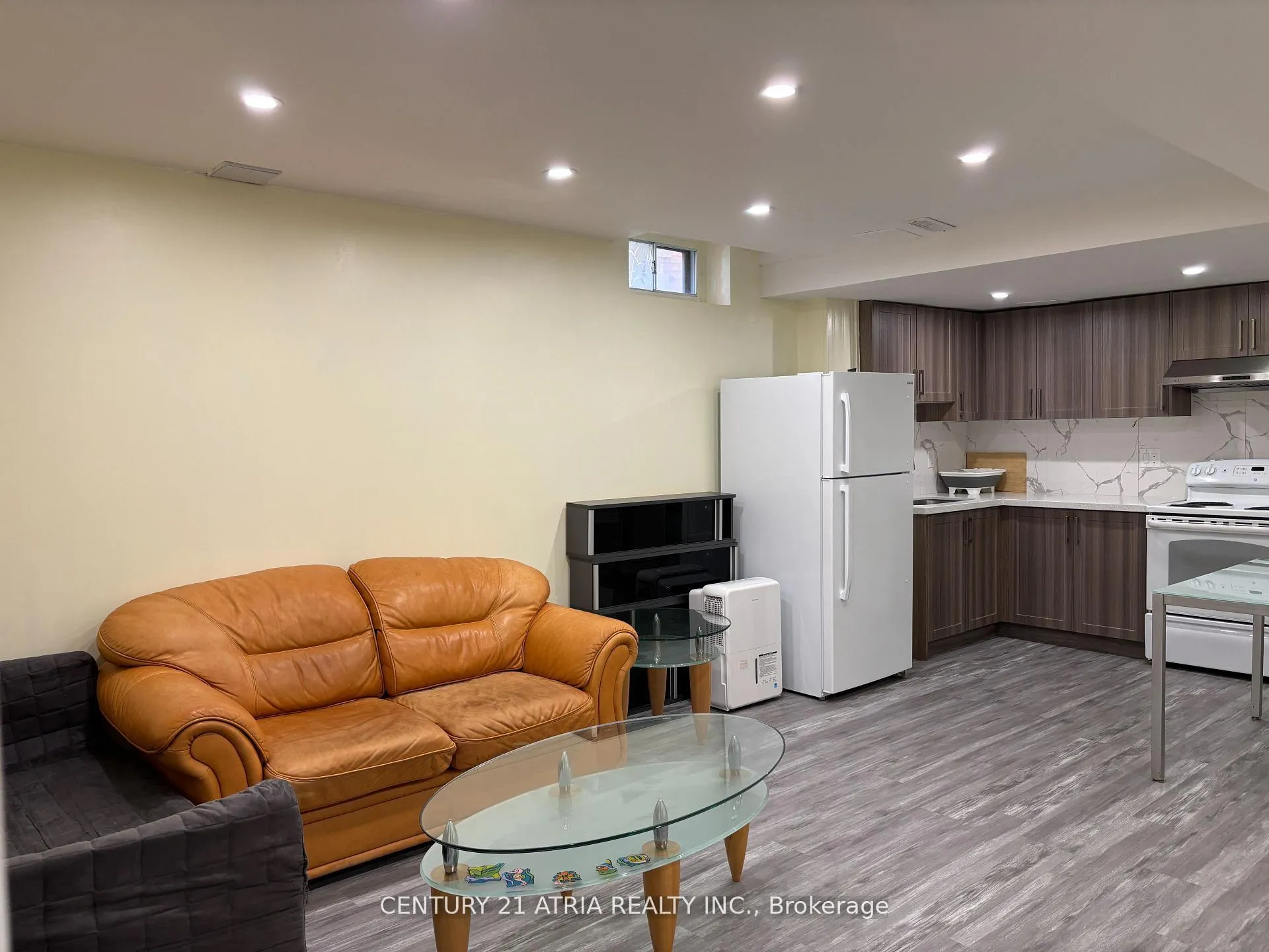 Photo 8 of Unit Bsmt, 53 Forbes Crescent, Markham, Milliken Mills East — HOMEH