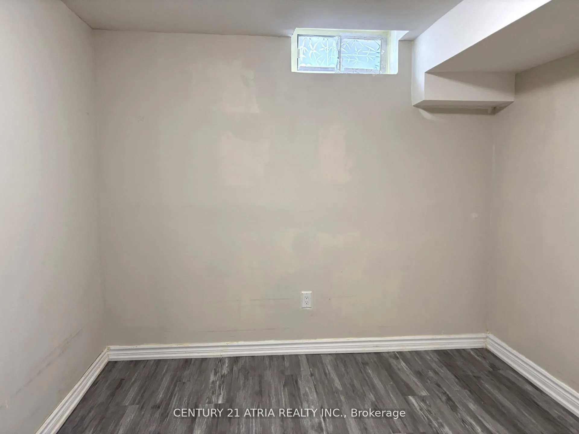 Photo 10 of Unit Bsmt, 53 Forbes Crescent, Markham, Milliken Mills East — HOMEH
