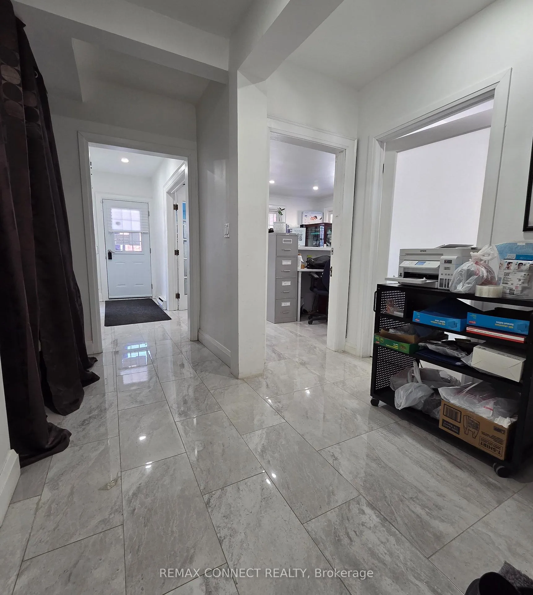 Photo 13 of 613 Brock Street S, Whitby, Downtown Whitby — HOMEH