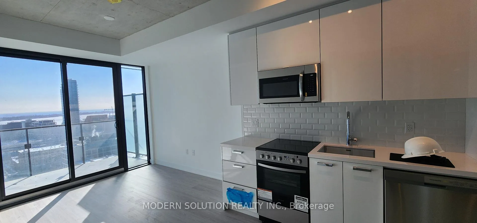 Photo 3 of Unit 2302, 284 King Street E, Toronto, Moss Park — HOMEH