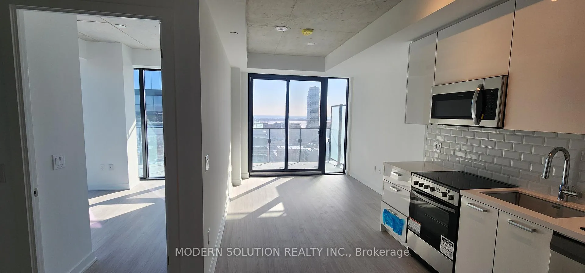 Photo 6 of Unit 2302, 284 King Street E, Toronto, Moss Park — HOMEH