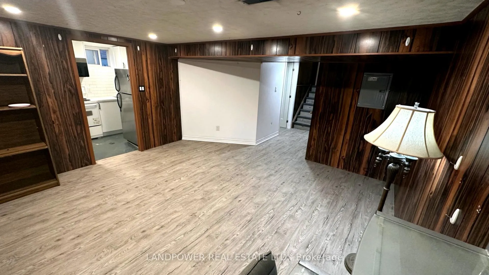 Photo 2 of Unit Bsmt, 1295 Commerce Street, Pickering, Bay Ridges — HOMEH