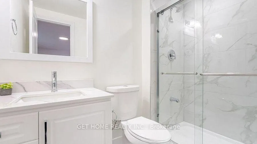 Photo 14 of 38 Dunblaine Crescent, Brampton, Southgate — HOMEH
