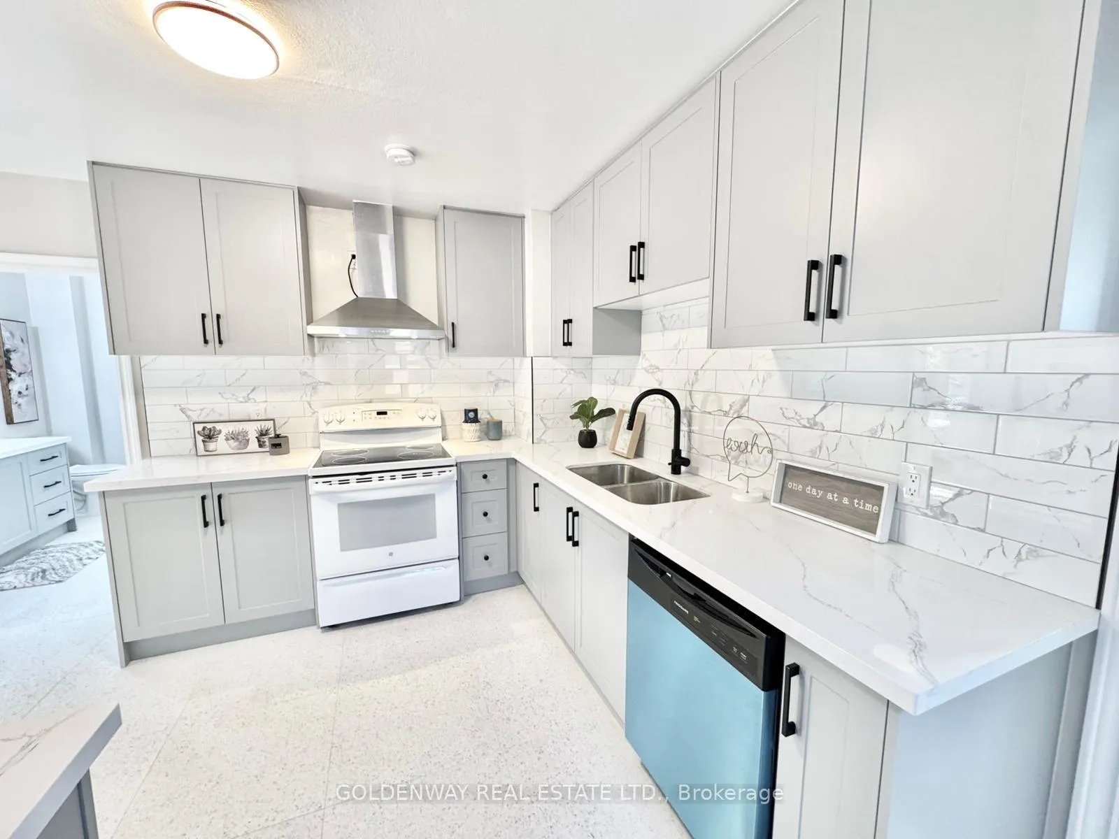 Photo 16 of Unit Main, 1286 Cedar Street, Oshawa, Lakeview — HOMEH