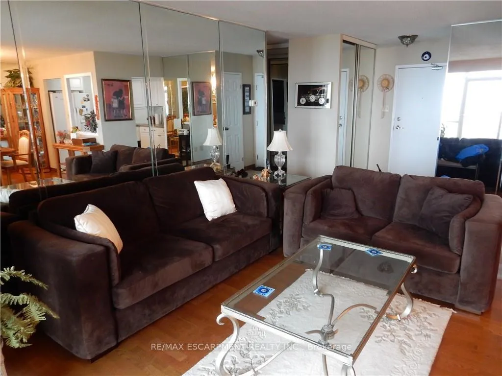 Photo 11 of Unit 1512, 500 Green Road, Hamilton, Lakeshore — HOMEH