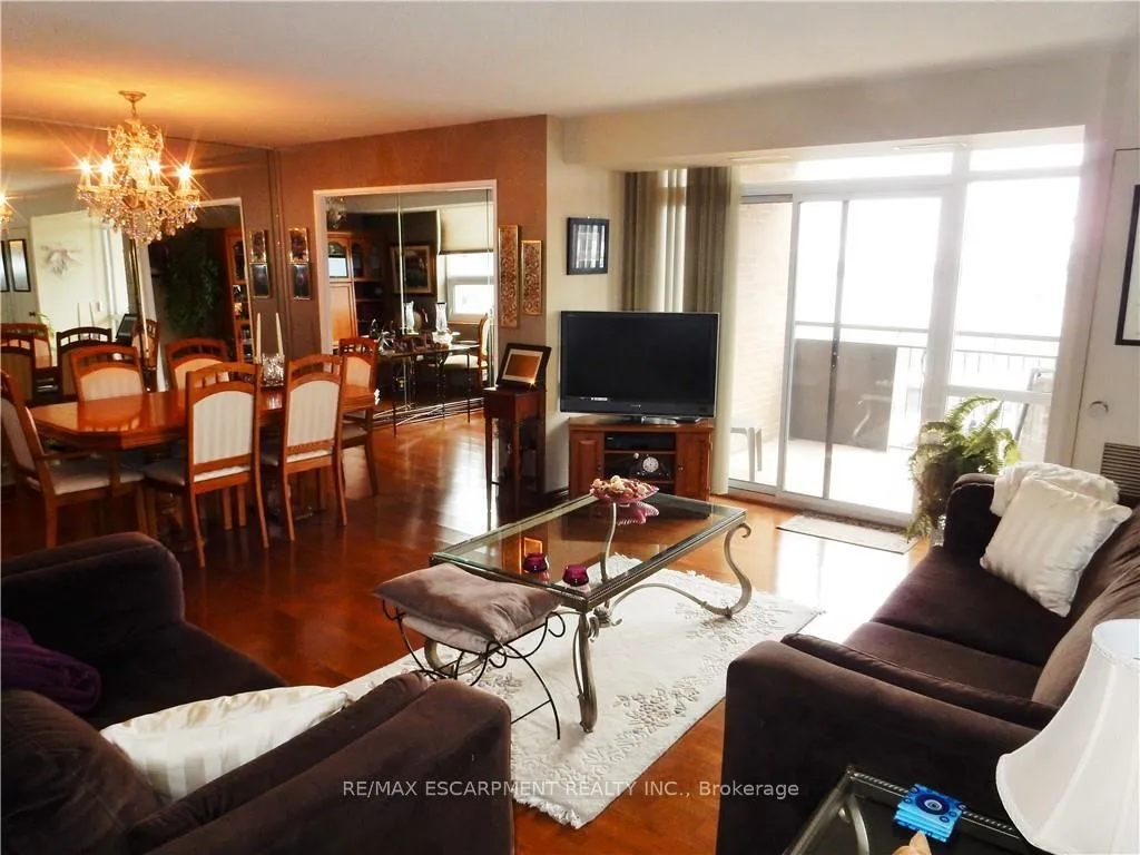 Photo 12 of Unit 1512, 500 Green Road, Hamilton, Lakeshore — HOMEH