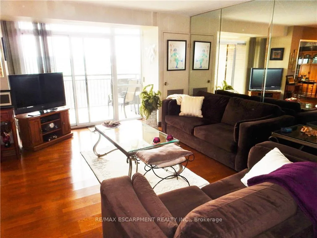 Photo 18 of Unit 1512, 500 Green Road, Hamilton, Lakeshore — HOMEH
