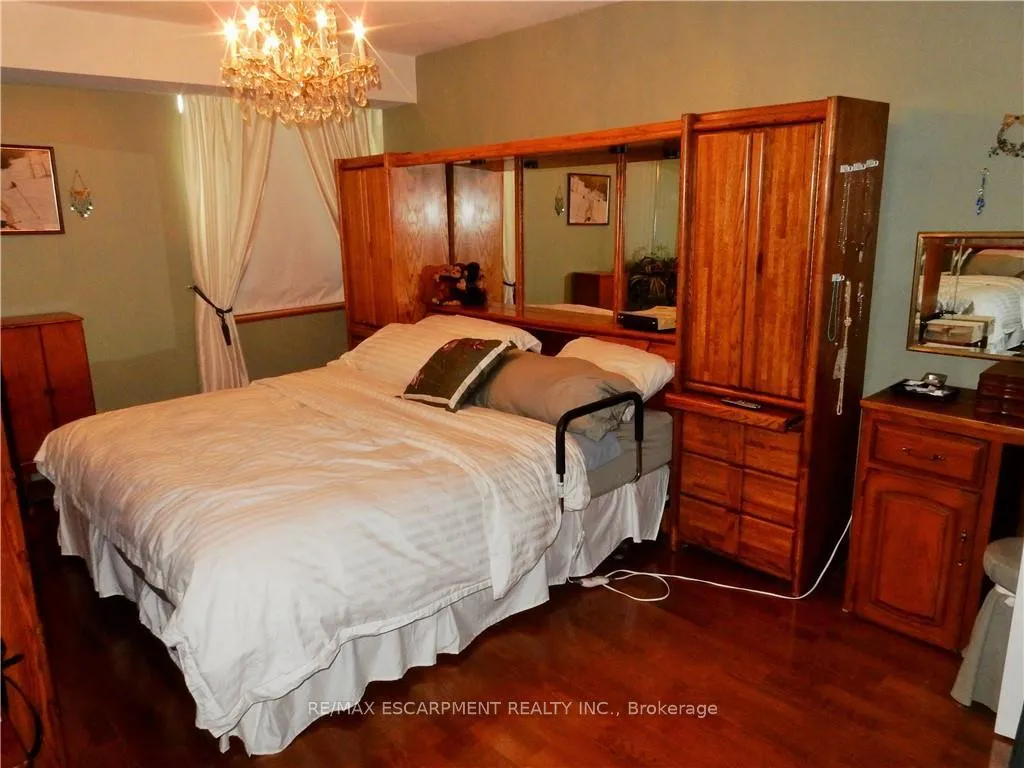 Photo 23 of Unit 1512, 500 Green Road, Hamilton, Lakeshore — HOMEH