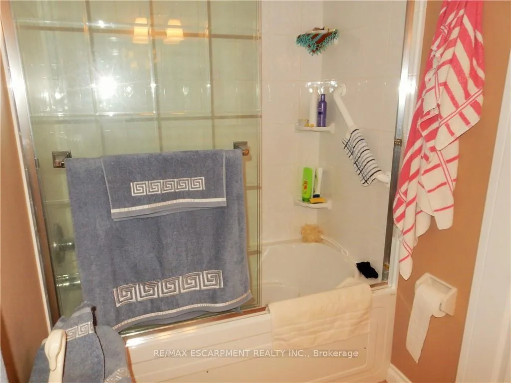 Photo 26 of Unit 1512, 500 Green Road, Hamilton, Lakeshore — HOMEH