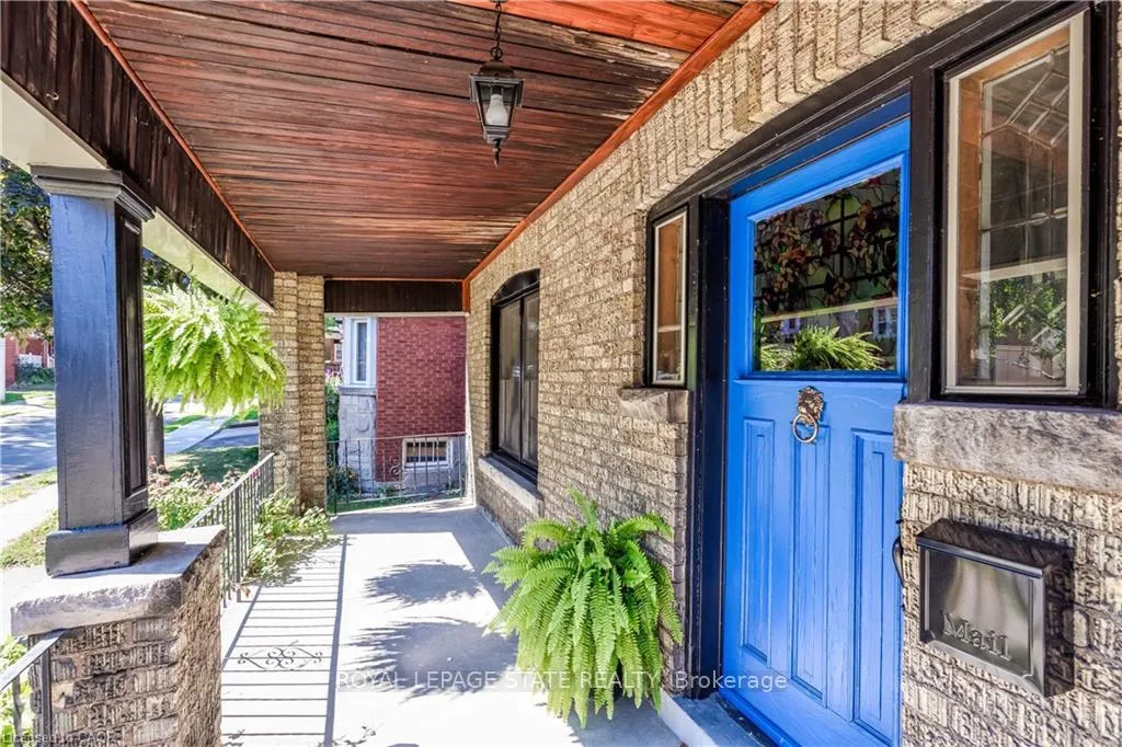 Photo 5 of 46 Tisdale Street S, Hamilton, Stinson — HOMEH