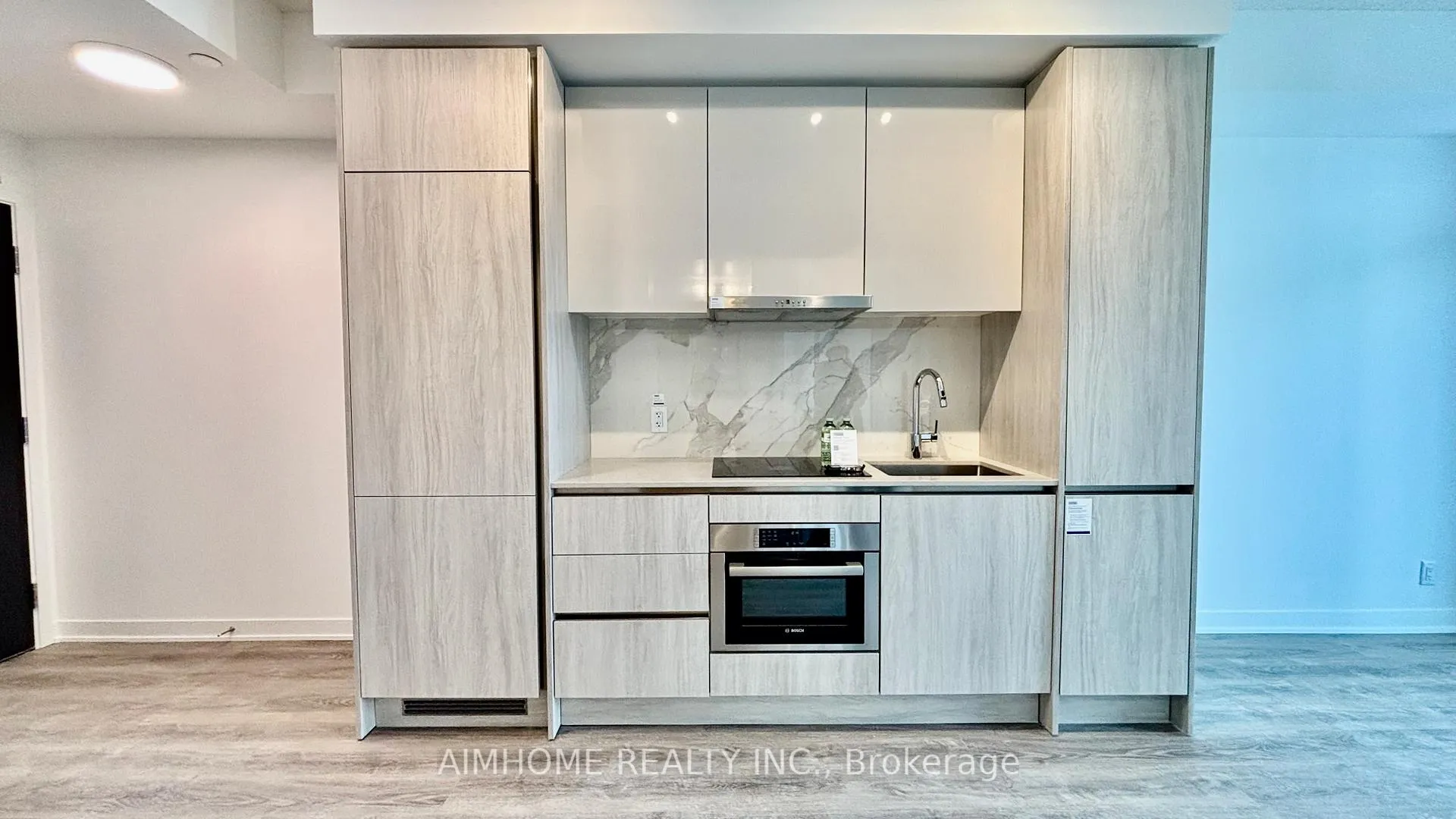 Photo 6 of Unit 2916, 180 Front Street E, Toronto, Moss Park — HOMEH
