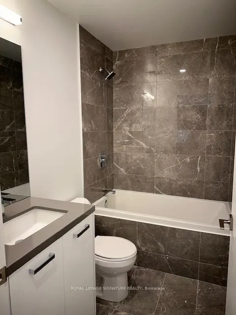 Photo 5 of Unit 1306, 284 King Street E, Toronto, Moss Park — HOMEH