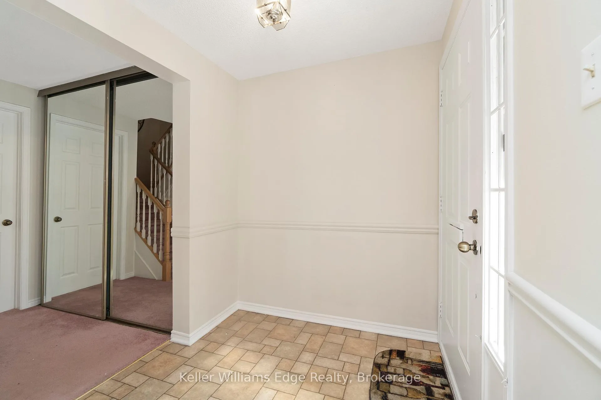 Photo 5 of Unit 2, 1511 Upper Middle Road, Burlington, Tyandaga — HOMEH