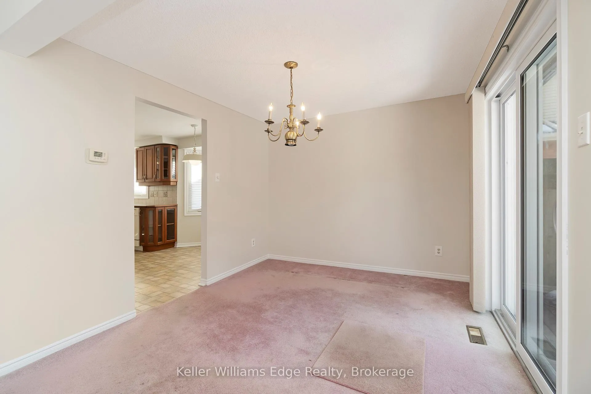 Photo 8 of Unit 2, 1511 Upper Middle Road, Burlington, Tyandaga — HOMEH