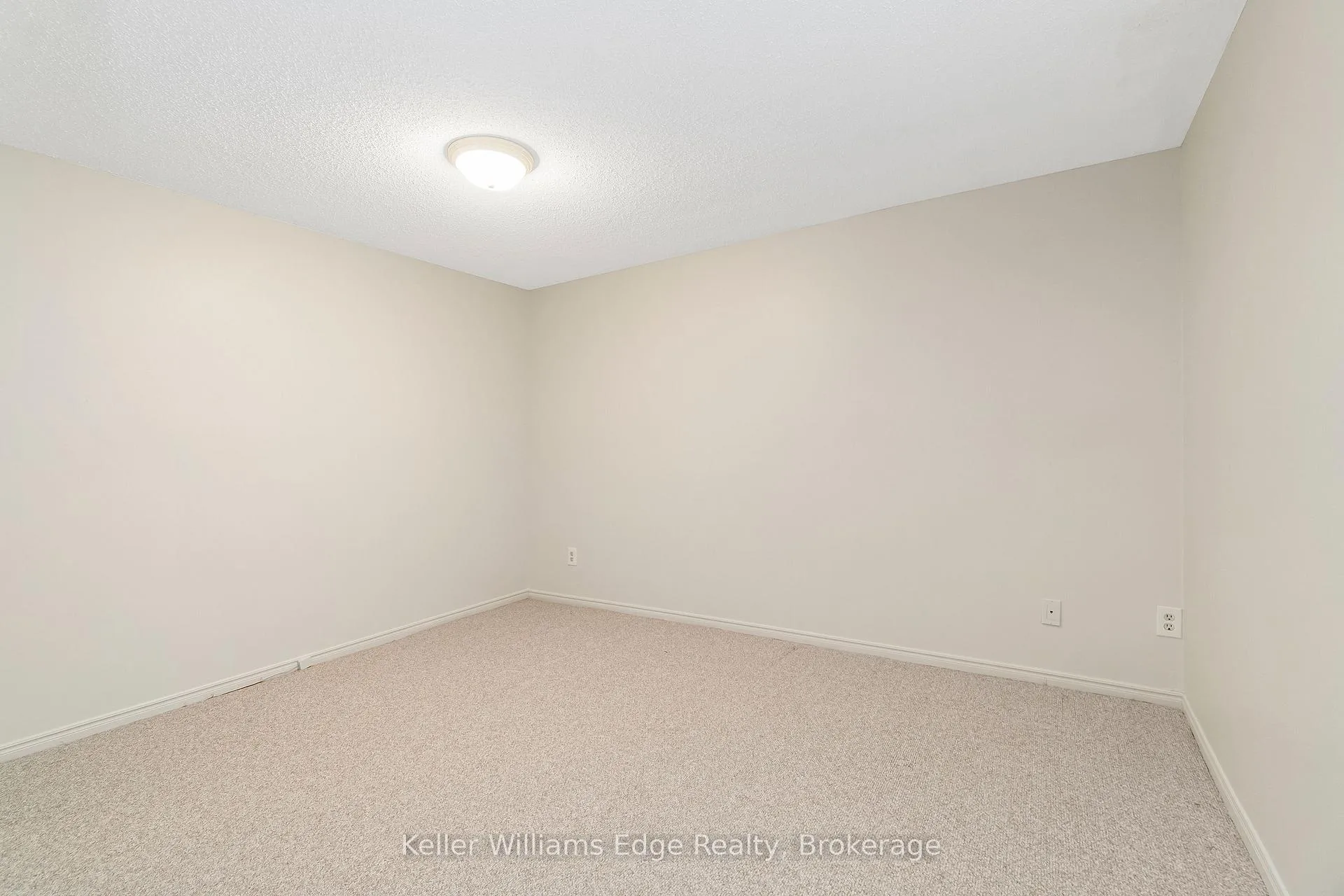 Photo 28 of Unit 2, 1511 Upper Middle Road, Burlington, Tyandaga — HOMEH