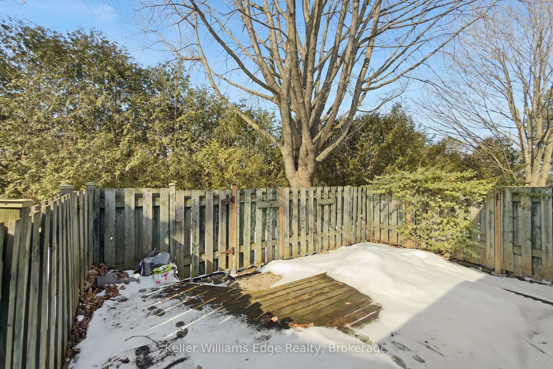 Photo 32 of Unit 2, 1511 Upper Middle Road, Burlington, Tyandaga — HOMEH