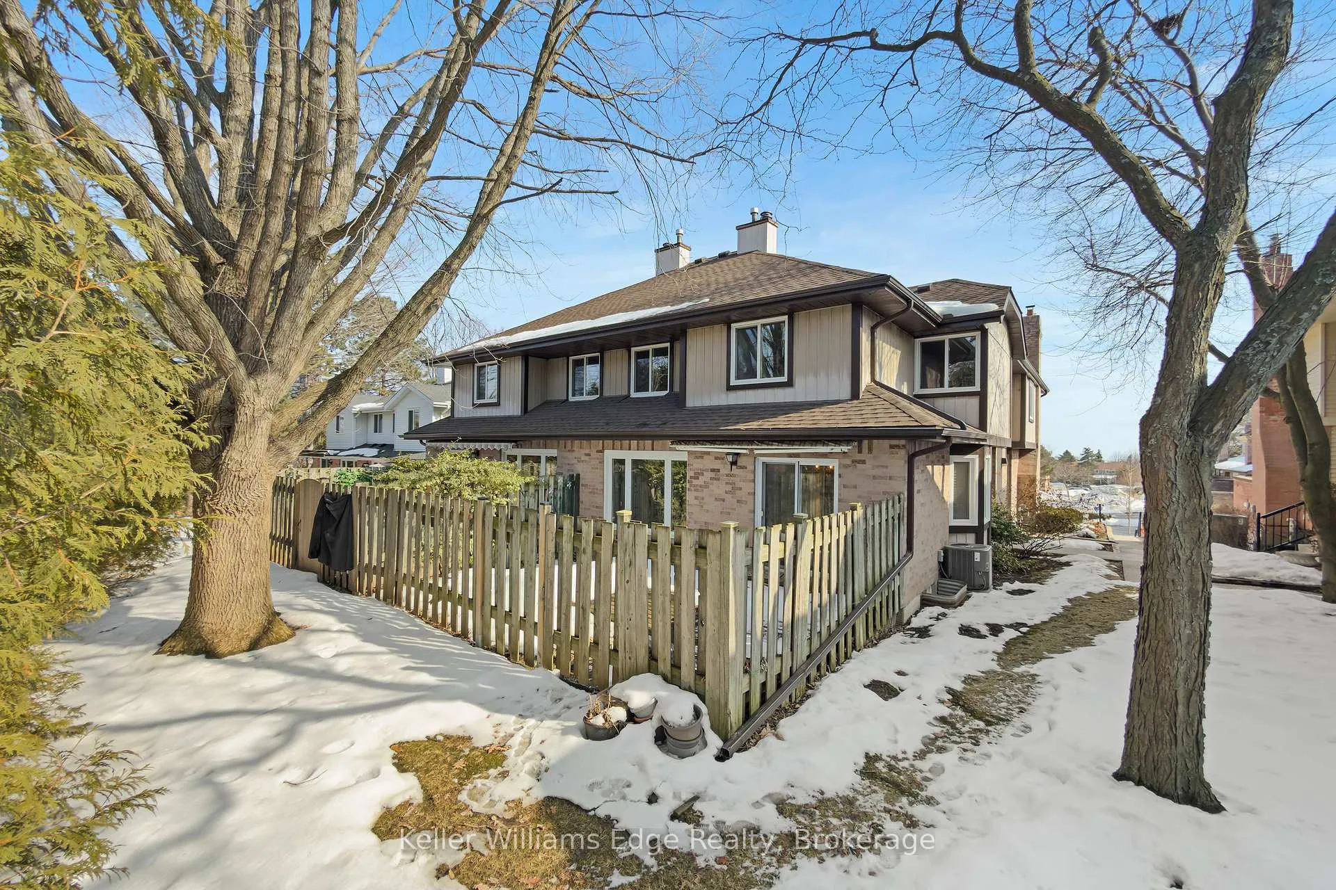 Photo 35 of Unit 2, 1511 Upper Middle Road, Burlington, Tyandaga — HOMEH