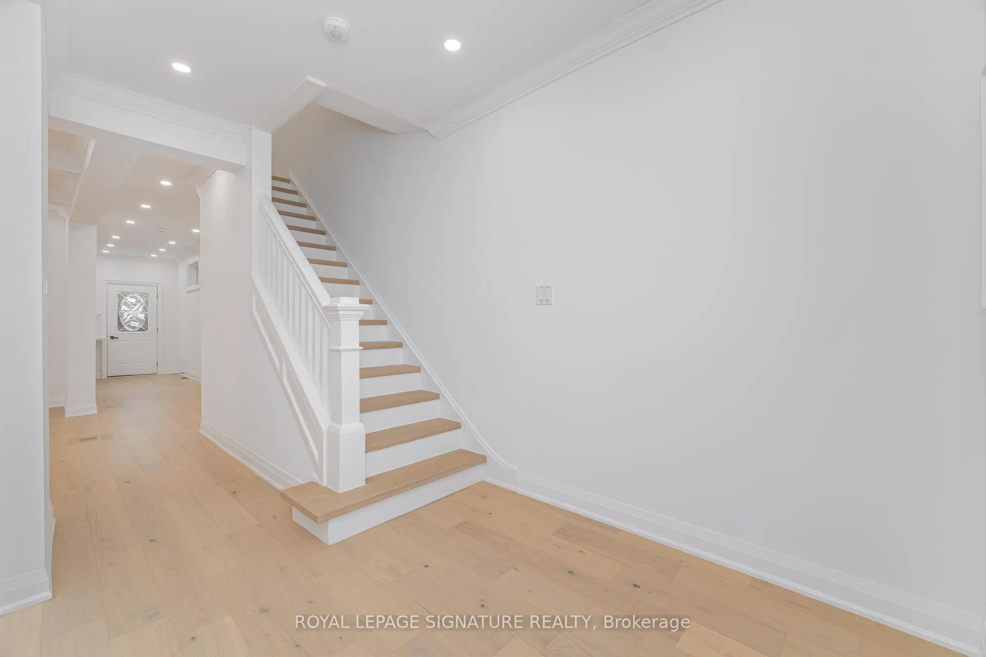 Photo 15 of 285 Charlton Avenue W, Hamilton, Gourley — HOMEH