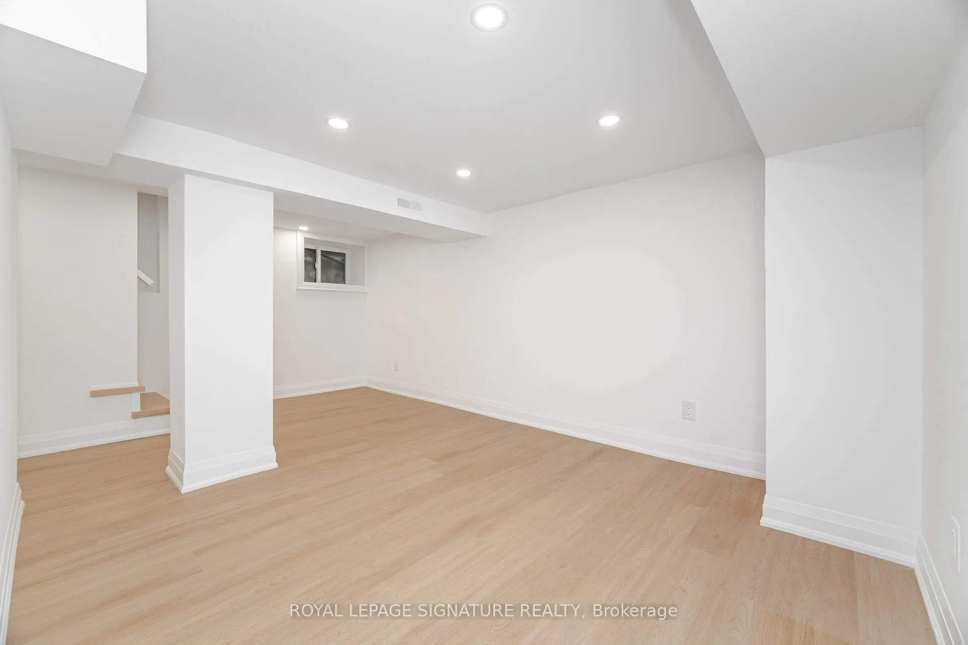 Photo 36 of 285 Charlton Avenue W, Hamilton, Gourley — HOMEH