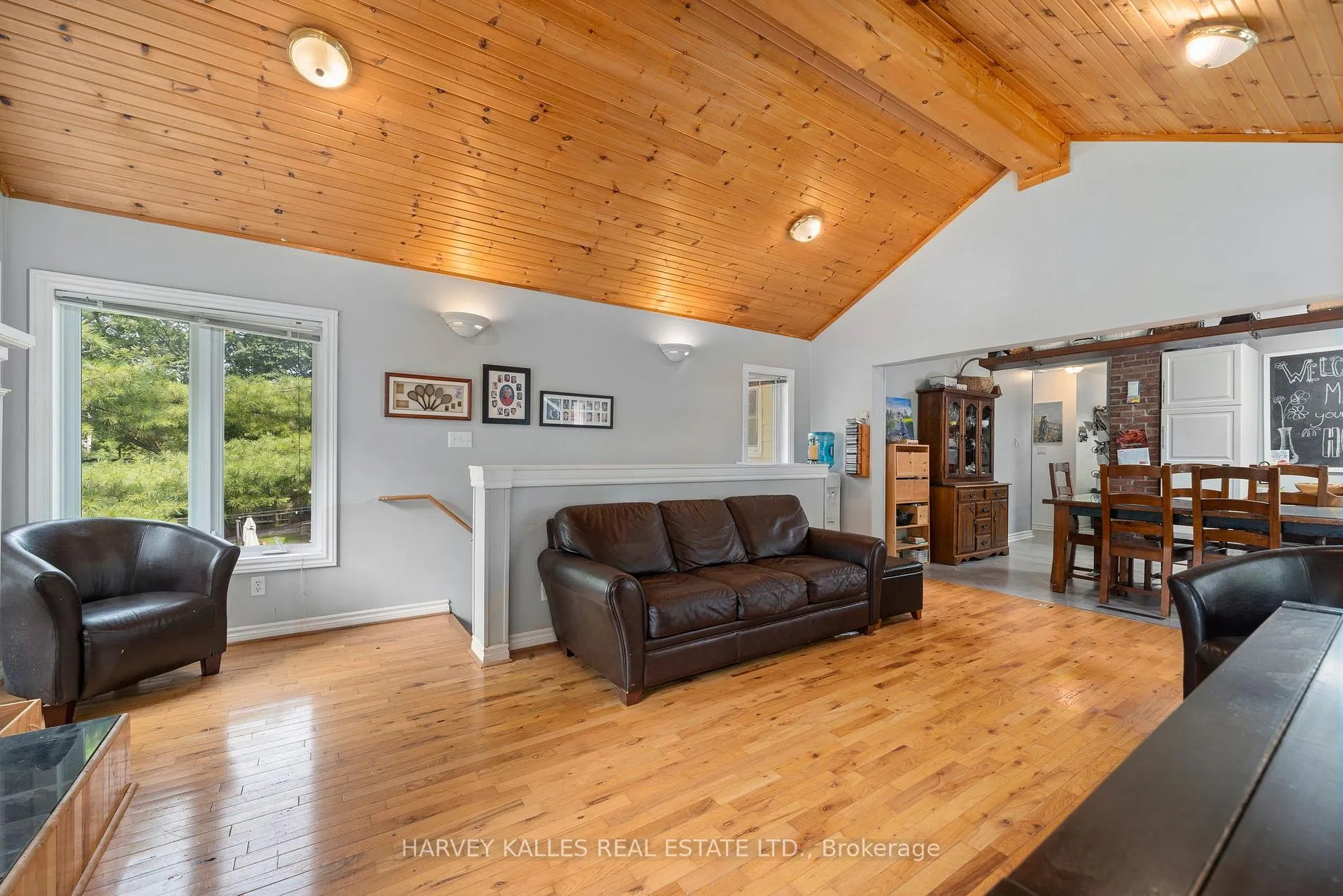 Photo 11 of 48 Ontario Street, Prince Edward County, Picton Ward — HOMEH