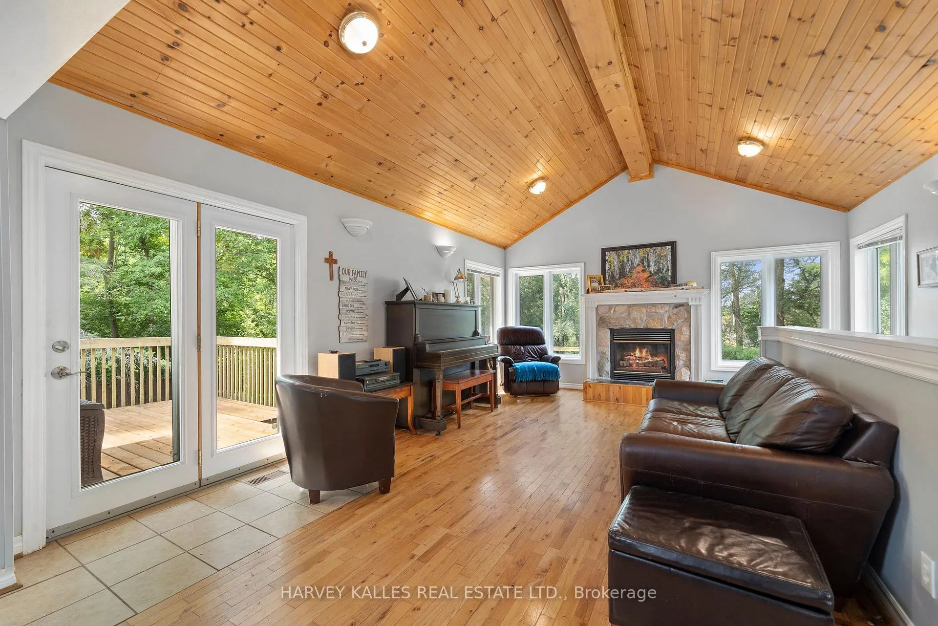 Photo 13 of 48 Ontario Street, Prince Edward County, Picton Ward — HOMEH