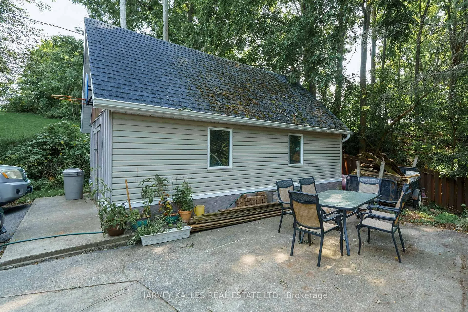 Photo 29 of 48 Ontario Street, Prince Edward County, Picton Ward — HOMEH