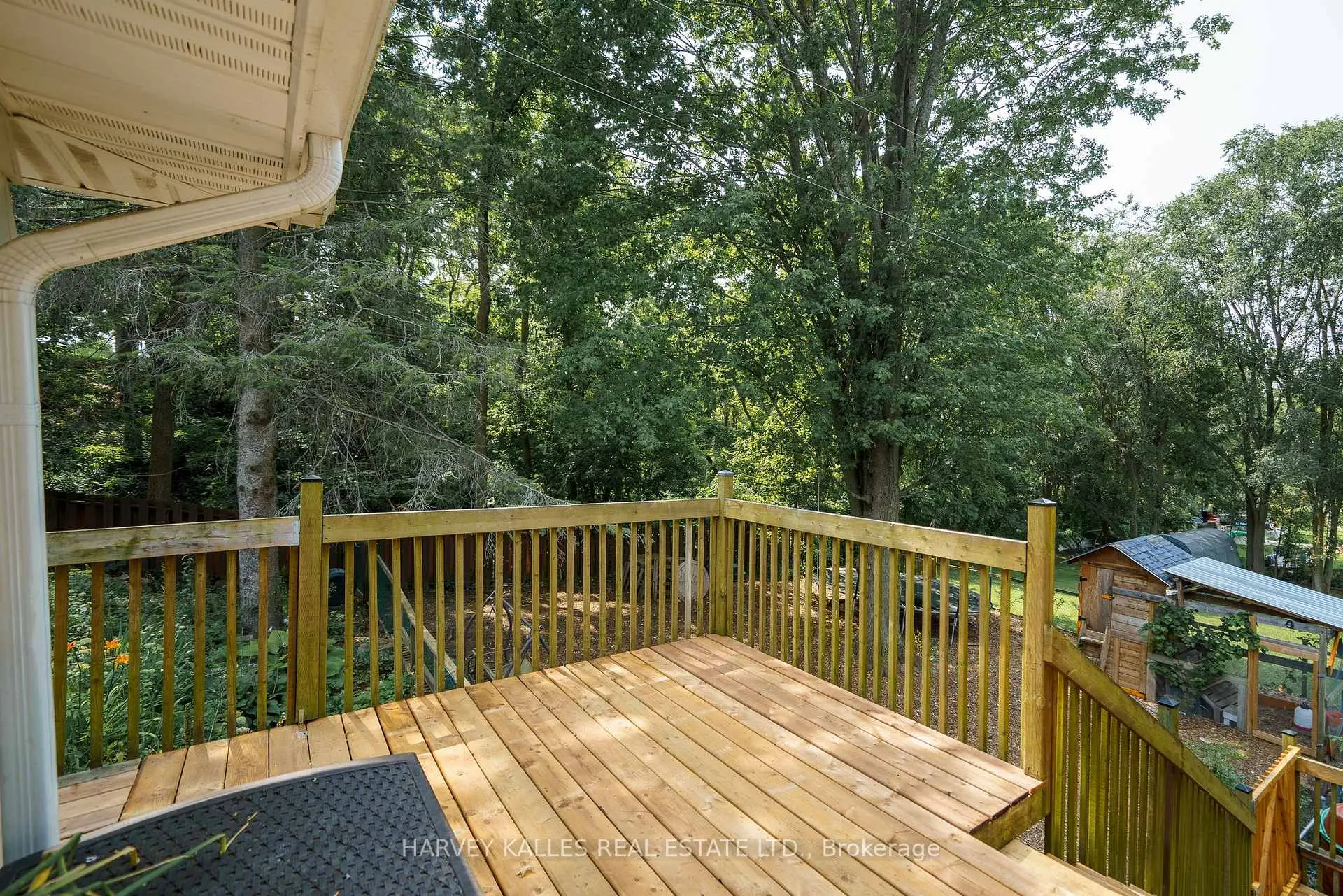 Photo 30 of 48 Ontario Street, Prince Edward County, Picton Ward — HOMEH