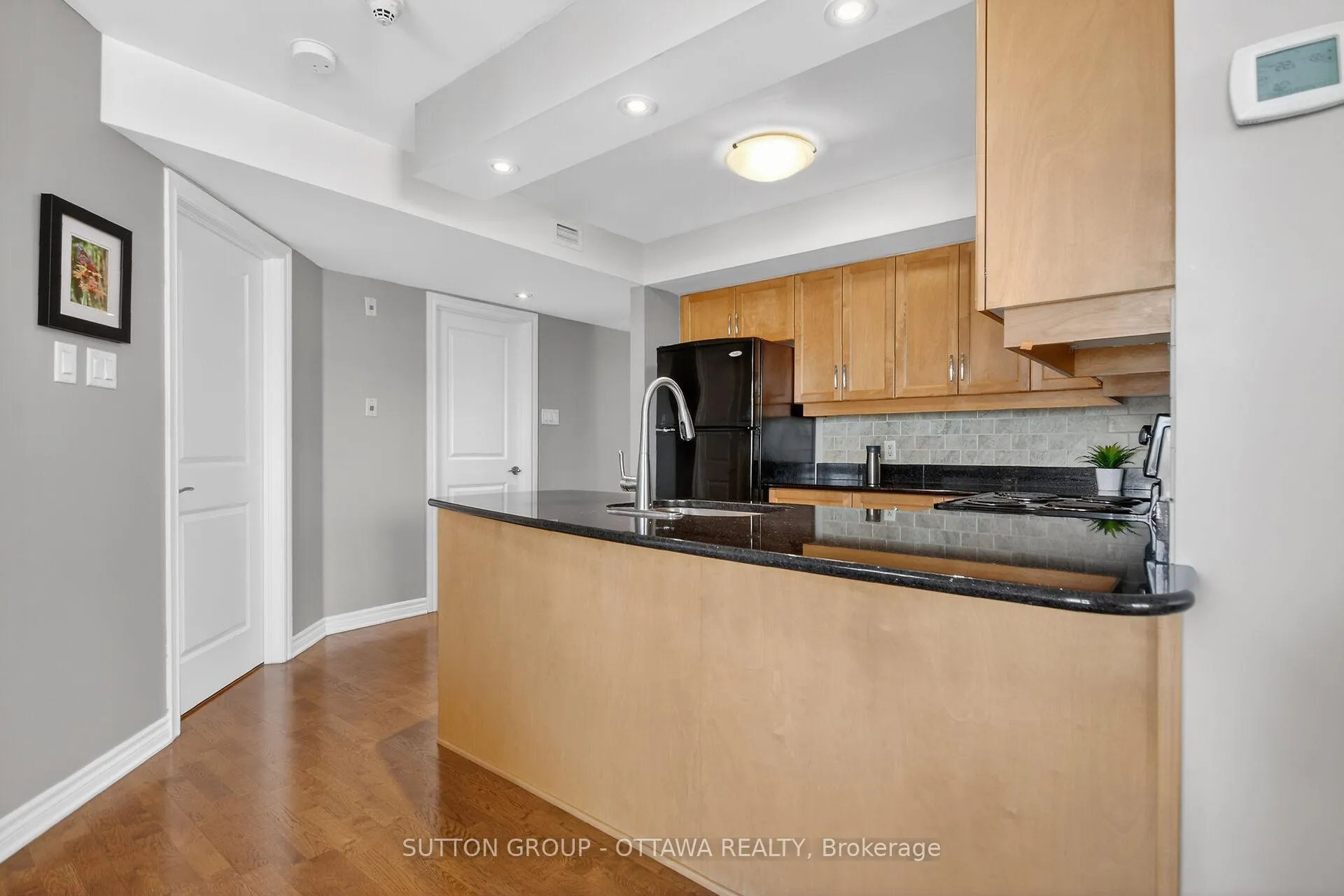 Photo 16 of Unit 507, 314 Central Park Drive, Ottawa, Central Park — HOMEH