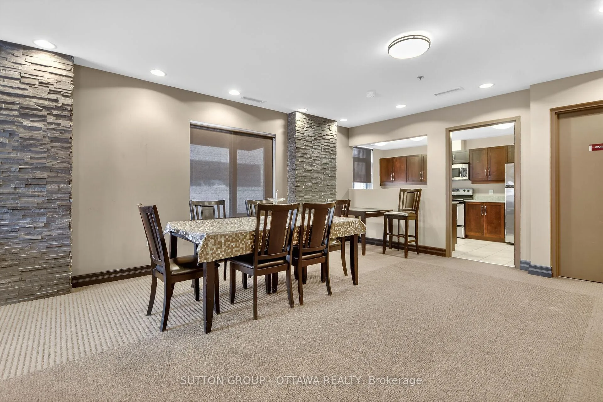 Photo 42 of Unit 507, 314 Central Park Drive, Ottawa, Central Park — HOMEH