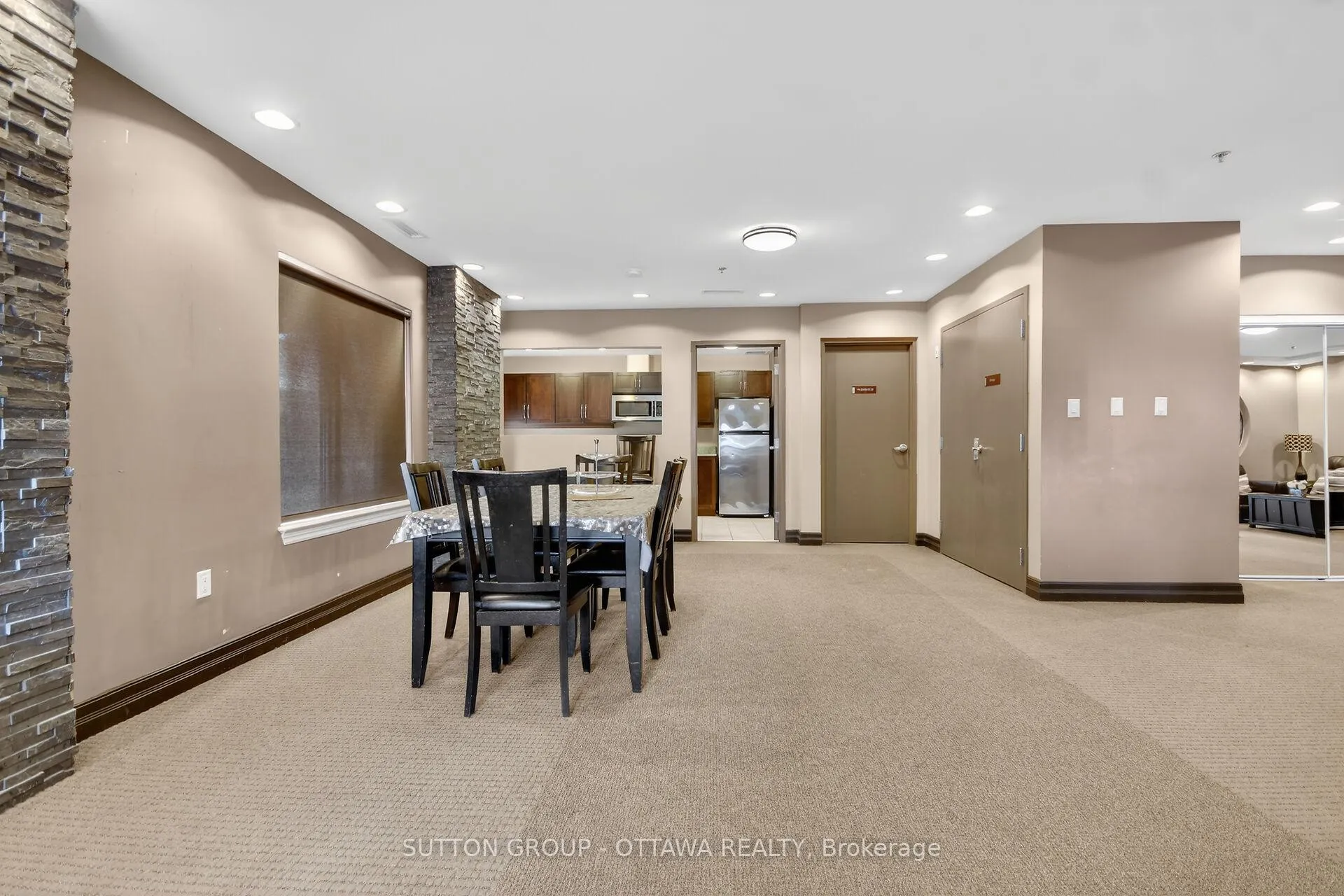Photo 43 of Unit 507, 314 Central Park Drive, Ottawa, Central Park — HOMEH