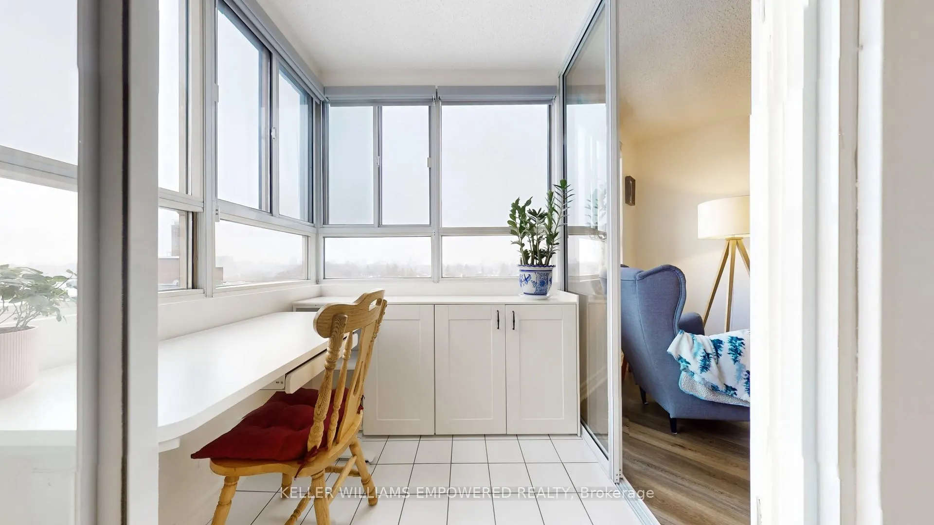 Photo 16 of Unit 1403, 4 Park Vista Crescent, Toronto, O'Connor-Parkview — HOMEH