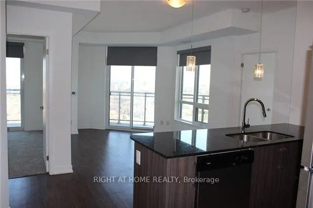 Photo 6 of Unit 1407, 840 Queens Plate Drive, Etobicoke, West Humber-Clairville — HOMEH