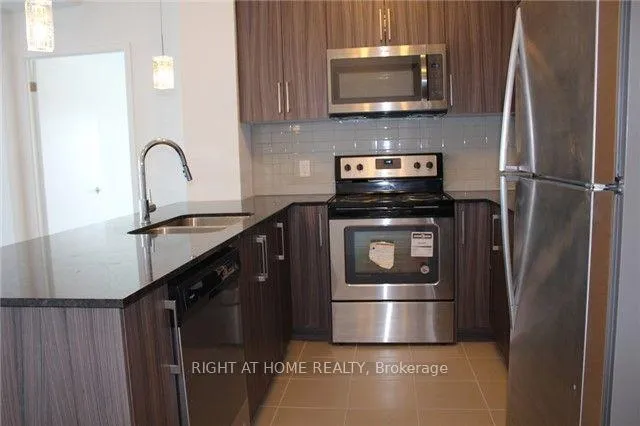 Photo 11 of Unit 1407, 840 Queens Plate Drive, Etobicoke, West Humber-Clairville — HOMEH