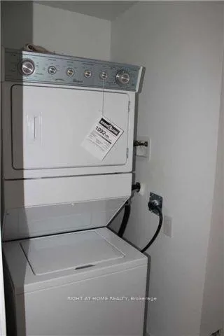 Photo 18 of Unit 1407, 840 Queens Plate Drive, Etobicoke, West Humber-Clairville — HOMEH