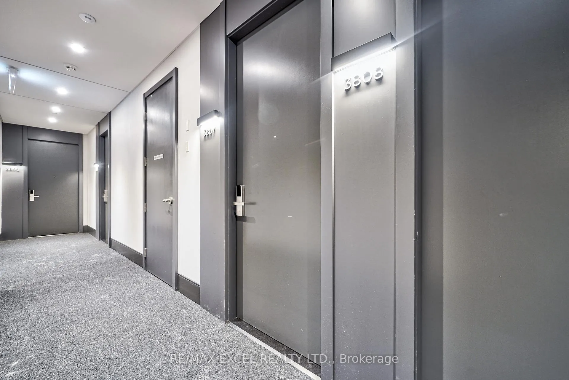 Photo 5 of Unit 3807, 12 Gandhi Lane, Markham, Commerce Valley — HOMEH