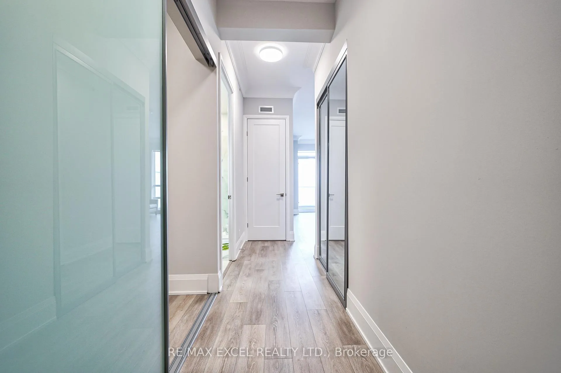 Photo 10 of Unit 3807, 12 Gandhi Lane, Markham, Commerce Valley — HOMEH
