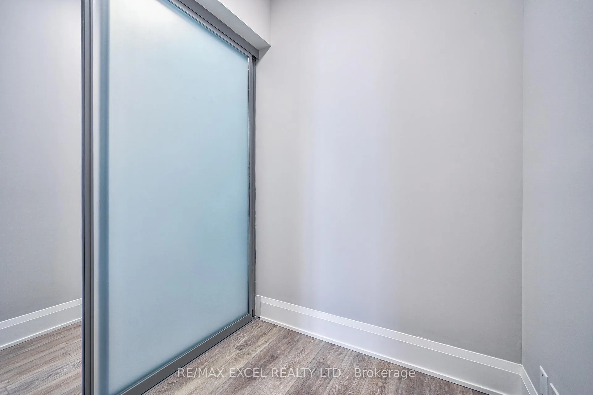 Photo 12 of Unit 3807, 12 Gandhi Lane, Markham, Commerce Valley — HOMEH