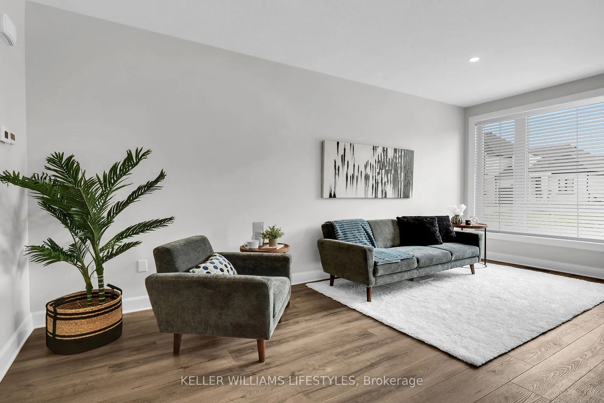 Photo 8 of Unit 207, 175 Doan Drive, Middlesex Centre, Rural Middlesex Centre — HOMEH