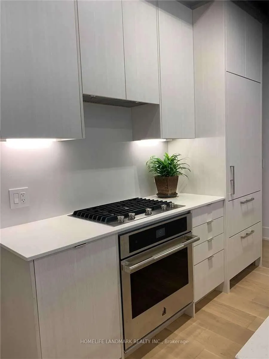 Photo 4 of Unit Th #5, 165 Pears Avenue, Toronto, The Annex — HOMEH