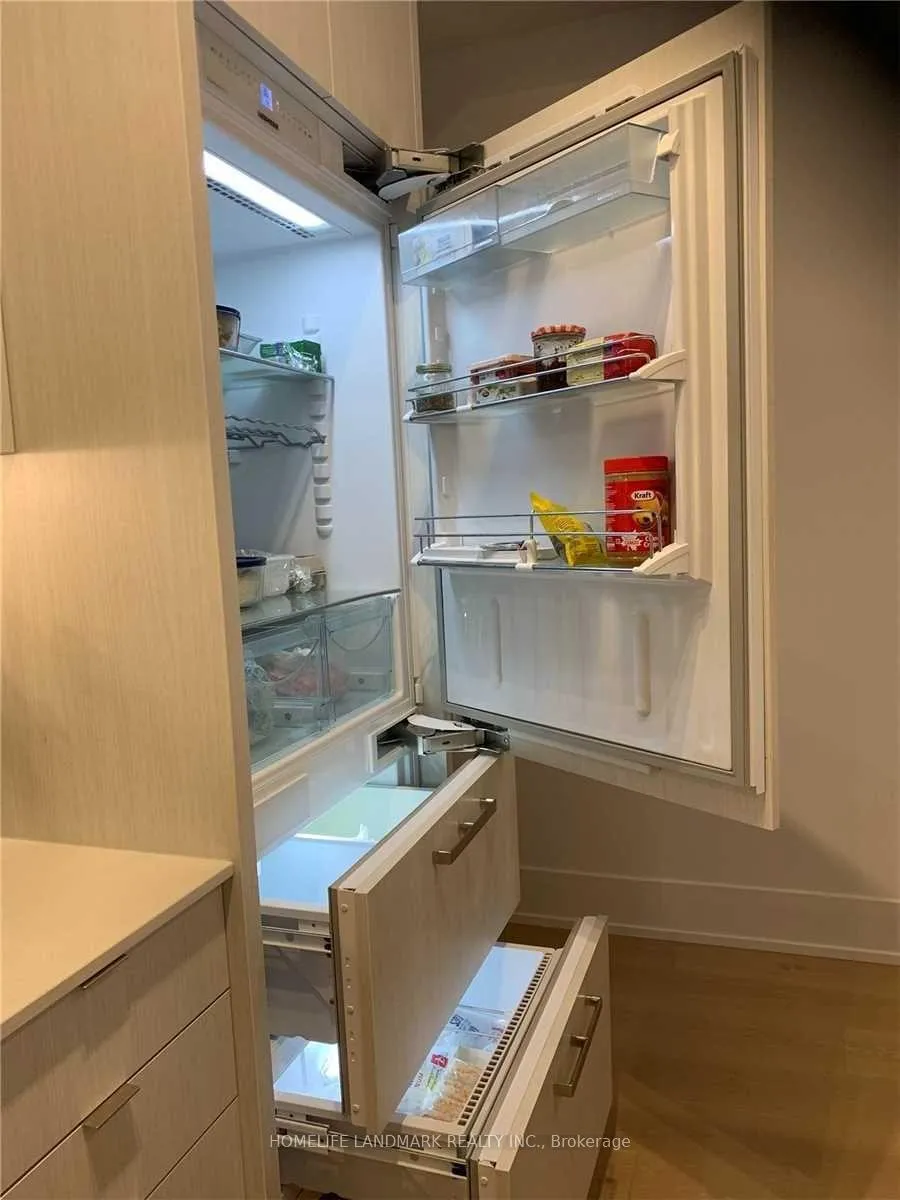 Photo 6 of Unit Th #5, 165 Pears Avenue, Toronto, The Annex — HOMEH